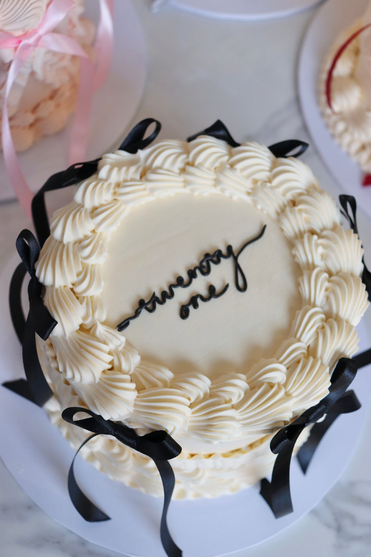 Retro Round Cake