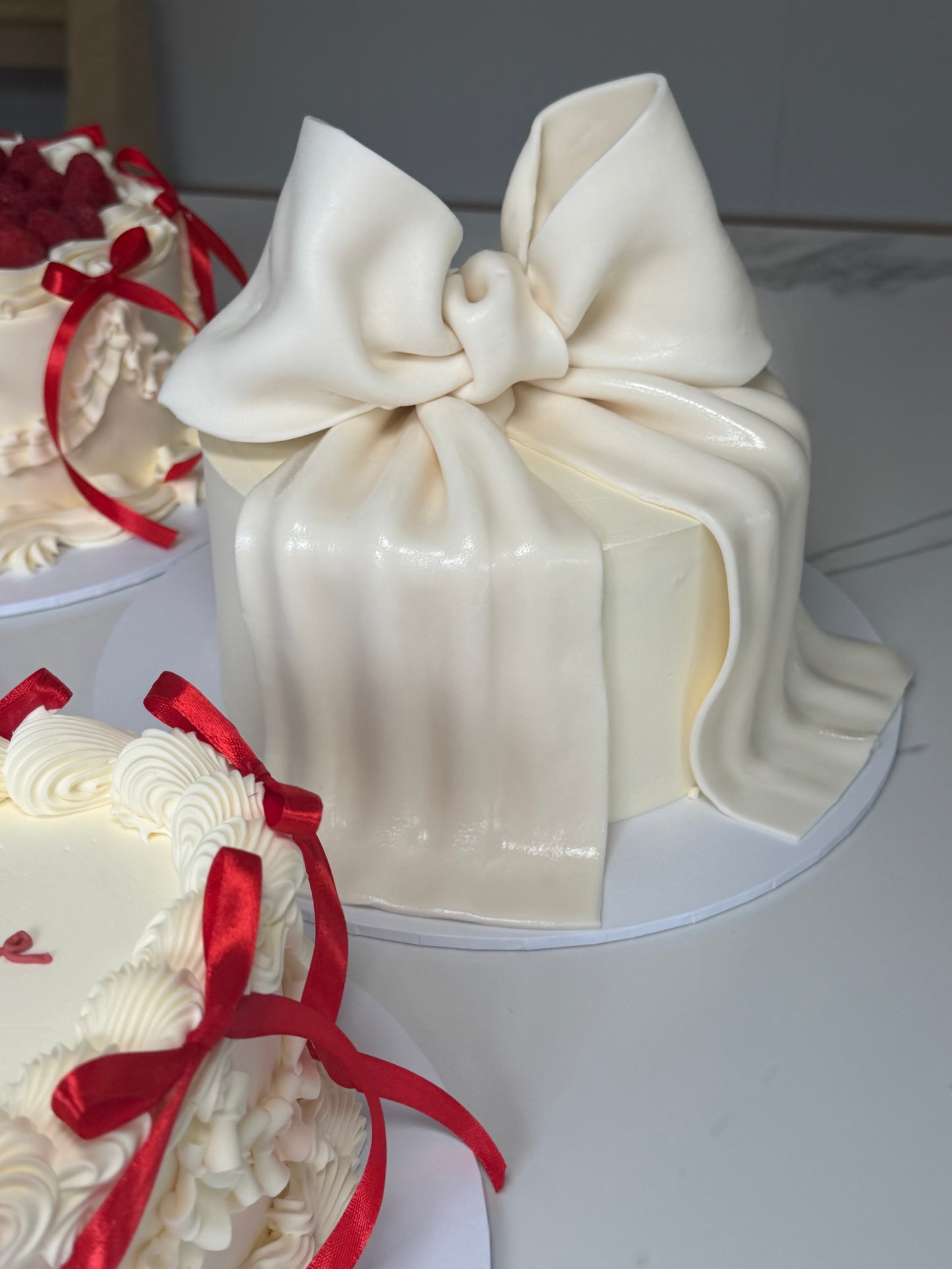 The Bow Cake